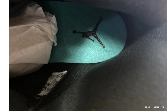 Alternate 136027-500 Air Jordan Grape Retro 5 136027-500 0328